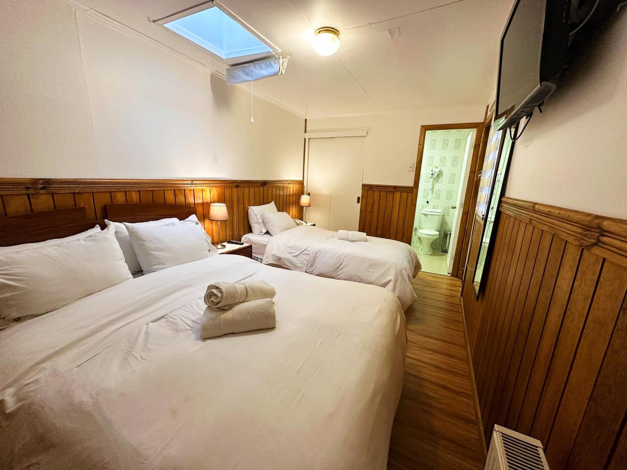 Hostal Cordillera Punta Arenas Zewnętrze zdjęcie
