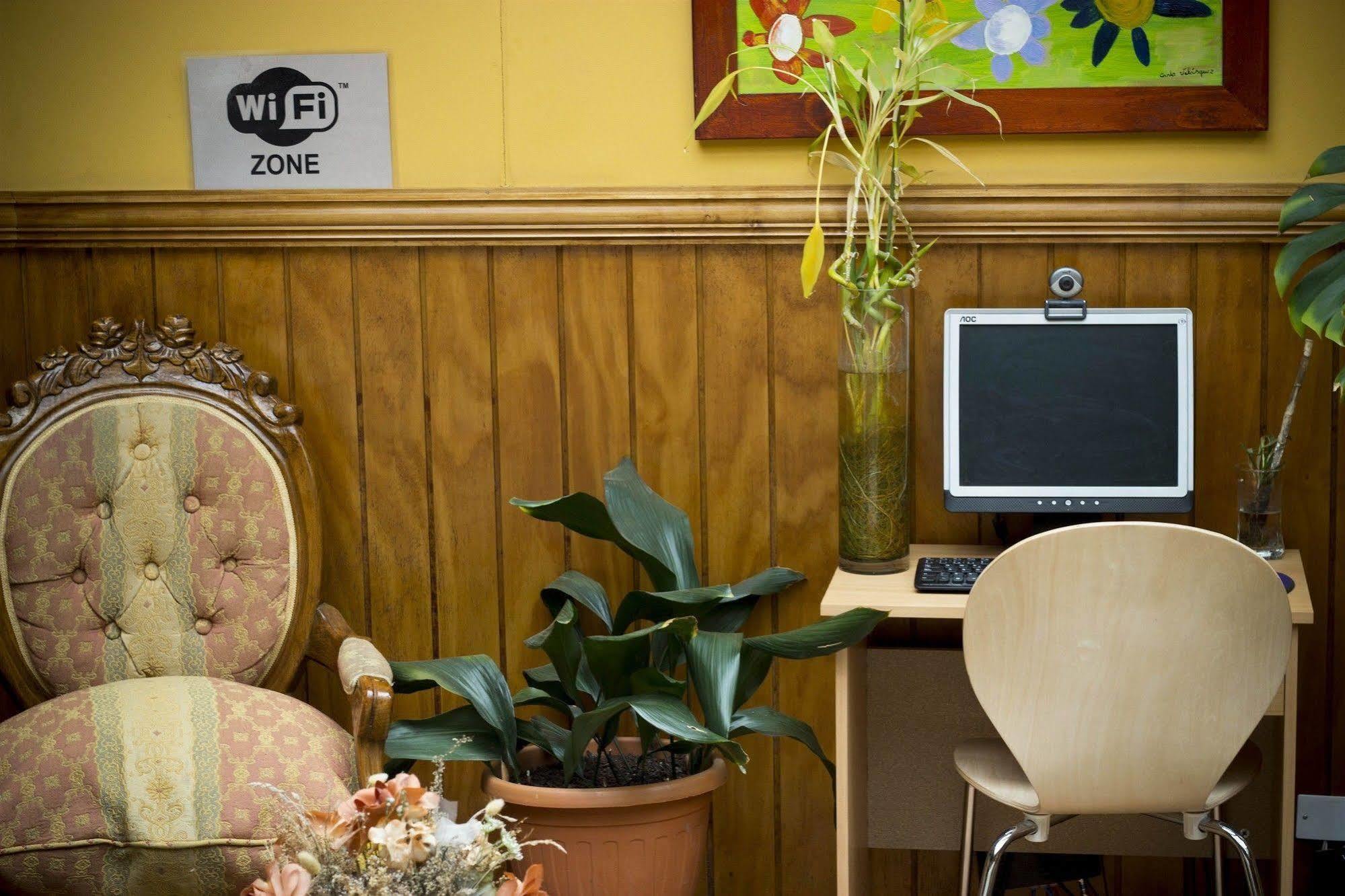 Hostal Cordillera Punta Arenas Zewnętrze zdjęcie